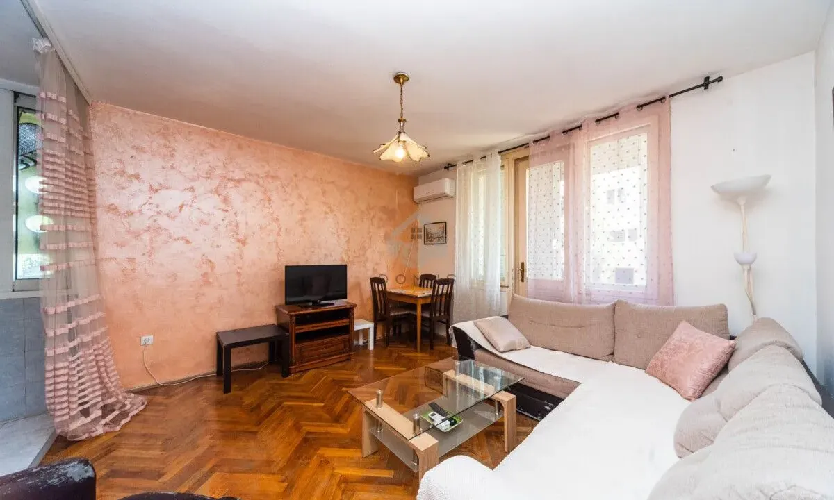 Rent, one bedroom apartment, 45m², Preko Morače, Podgorica