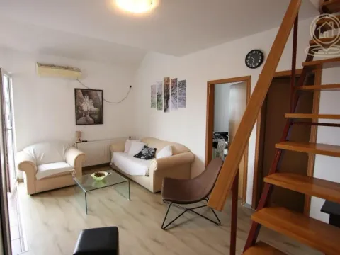 Sale, two bedroom apartment, 76m², Stari Grad, Beograd - image 3