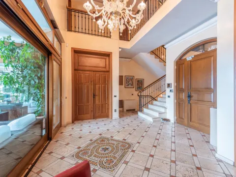 Sale, house, 1264m², Gospoština, Budva - image 4