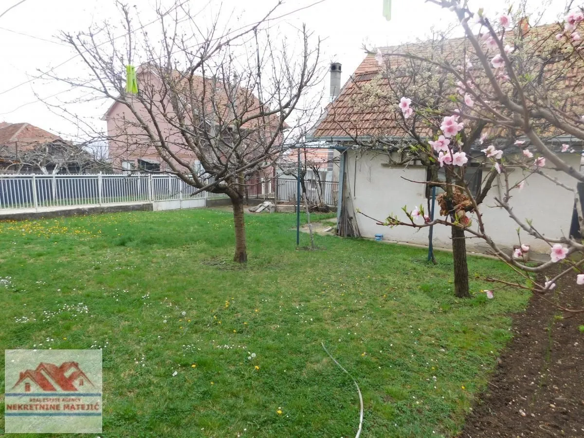 Prodaja, kuća, 200m², Stanovo, Kragujevac