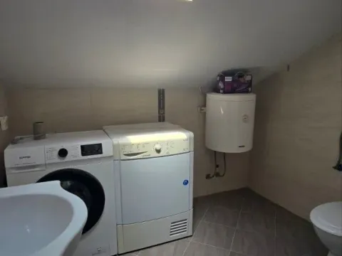 Prodaja, jednosoban stan, 41m², Blok 9, Podgorica - image 5