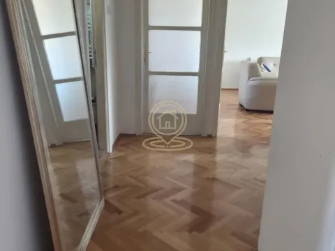 Prodaja, trosoban stan, 75m², Medijana, Niš - image 11