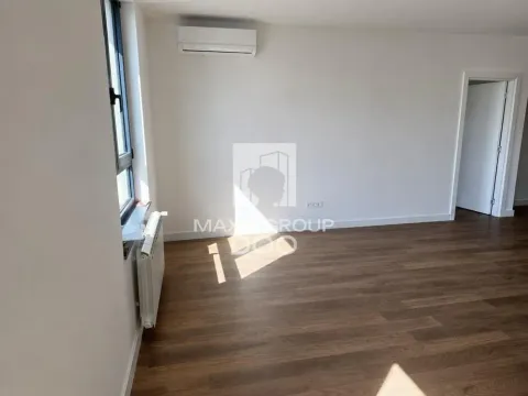 Sale, four bedroom apartment, 117m², Savski Venac, Beograd - image 7