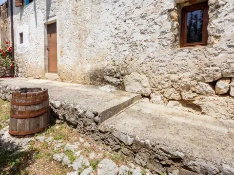 Prodaja, kuća, 250m², Danilovgrad, Crna Gora - image 7