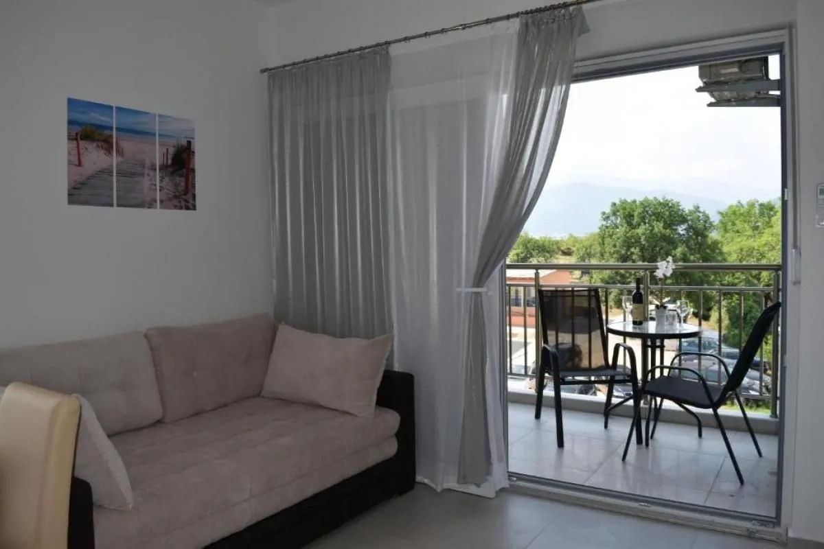 Prodaja, kuća, 469m², Đuraševići, Tivat