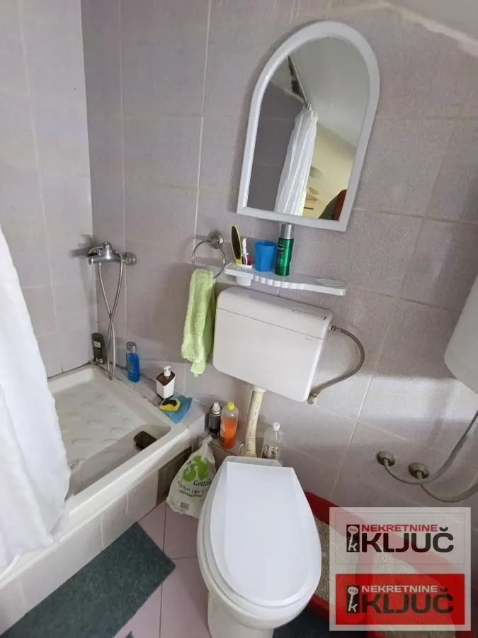 Prodaja, jednosoban stan, 33m², Grbavica, Novi Sad Sve Podlokacije