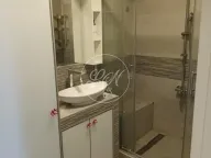 Izdavanje, četvorosoban stan, 100m², Lion, Zvezdara Sve Podlokacije - image 10