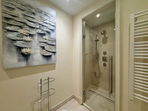 Rent, two bedroom apartment, 130m², Porto Montenegro, Tivat - image 21