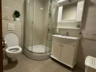 Izdavanje, dvosoban stan, 70m², City Kvart, Podgorica - image 10