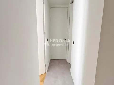 Prodaja, trosoban stan, 107m², Savski Venac, Beograd - image 15