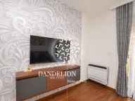 Izdavanje, dvosoban stan, 69m², Master Kvart, Podgorica - image 2