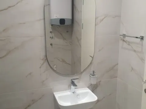 Rent, two bedroom apartment, 82m², Kod Capital Plaze, Podgorica - image 10