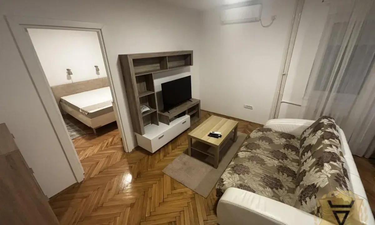 Rent, two bedroom apartment, 52m², Autokomanda, Voždovac Sve Podlokacije