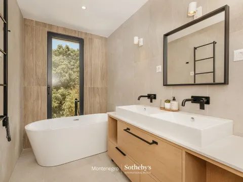 Prodaja, kuća, 250m², Blizikuće, Budva - image 39