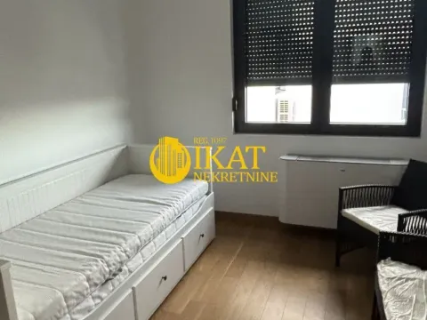 Izdavanje, trosoban stan, 63m², Lion, Zvezdara Sve Podlokacije - image 4