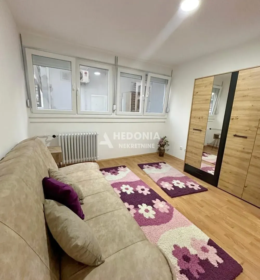 Izdavanje, dvosoban stan, 54m², Banovo Brdo, Beograd