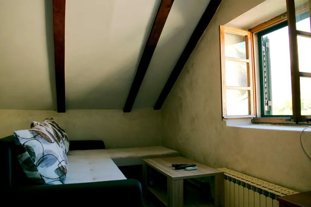Sale, house, 200m², Dobrota, Kotor