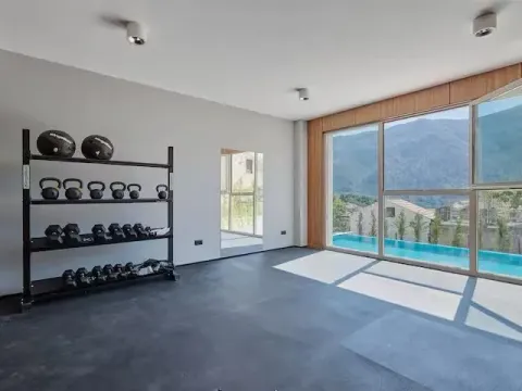 Sale, two bedroom apartment, 51m², Dobrota, Kotor - image 15