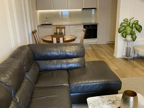 Prodaja, dvosoban stan, 72m², Podgorica, Crna Gora - image 9