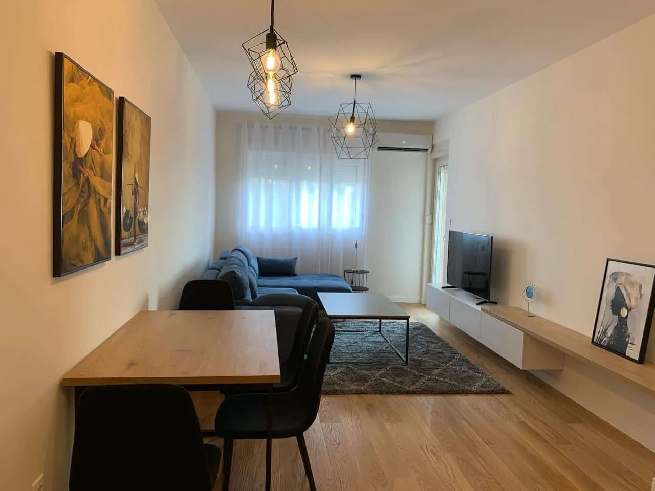 Izdavanje, jednosoban stan, 50m², Central Point, Podgorica