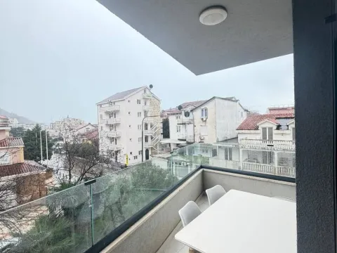 Sale, two bedroom apartment, 58m², Podkošljun, Budva - image 9