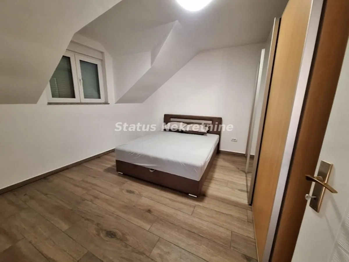 Izdavanje, trosoban stan, 70m², Petrovaradin, Novi Sad