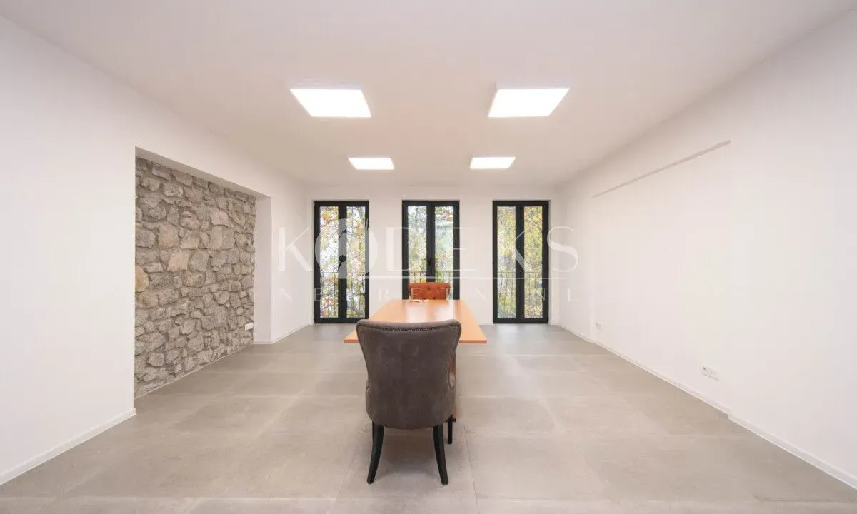 Rent, office space, 120m², Centar, Podgorica