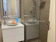 Izdavanje, stan, 140m², Senjak, Beograd - image 17