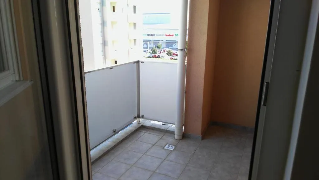 Izdavanje, jednosoban stan, 50m², City Kvart, Podgorica