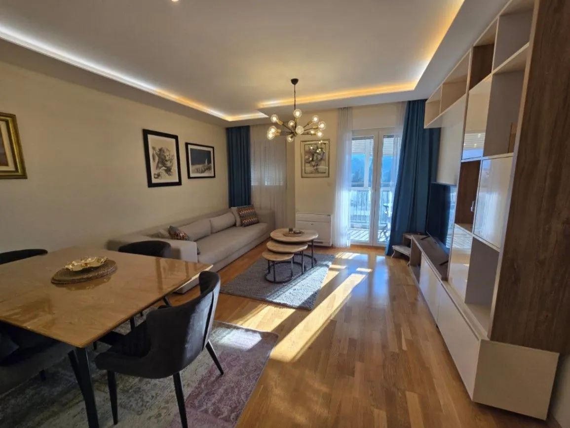 Prodaja, dvosoban stan, 73m², City Kej, Podgorica