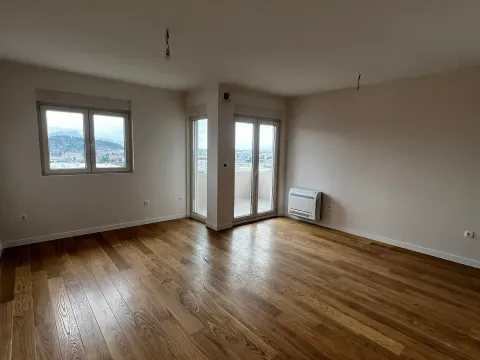 Prodaja, dvosoban stan, 71m², Central Point, Podgorica - image 2