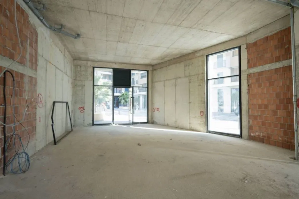 Rent, office space, 126m², Ljubović, Podgorica
