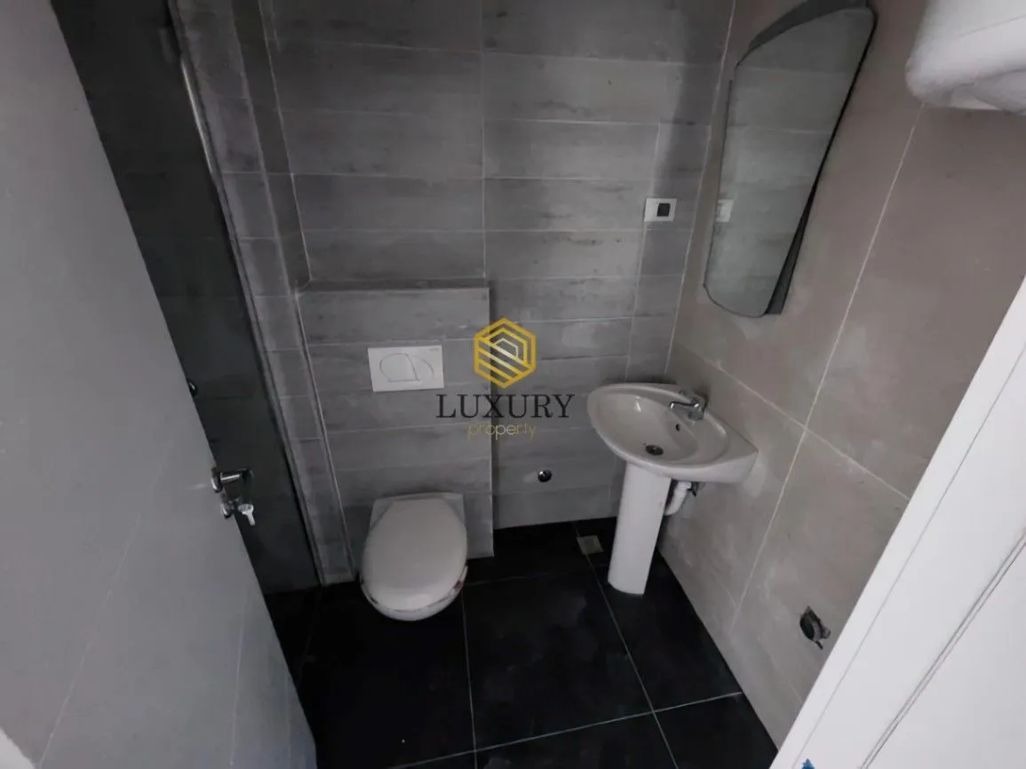 Prodaja, dvosoban stan, 45m², Kod Big Fashion-a, Podgorica