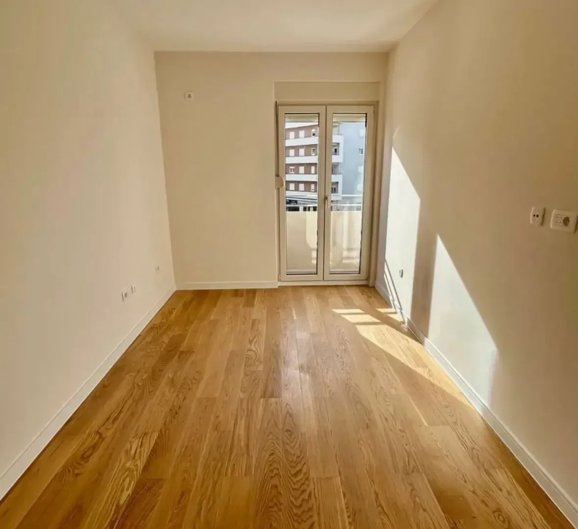Sale, one bedroom apartment, 43m², Central Point, Podgorica