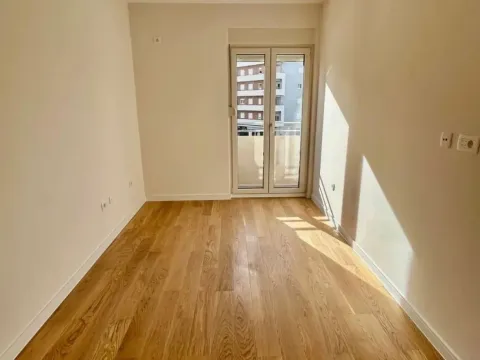 Prodaja, jednosoban stan, 43m², Central Point, Podgorica - image 4