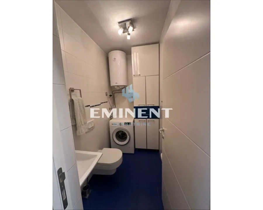 Izdavanje, trosoban stan, 90m², Arena, Novi Beograd Sve Podlokacije