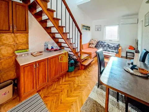 Prodaja, četvorosoban stan, 75m², Makedonsko naselje, Bar - image 4