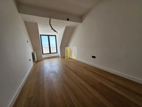 Sale, four bedroom apartment, 165m², Centar, Novi Sad - image 16