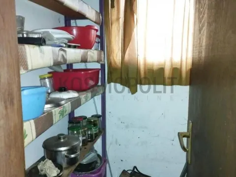 Prodaja, kuća, 220m², Centar, Stara Pazova - image 7
