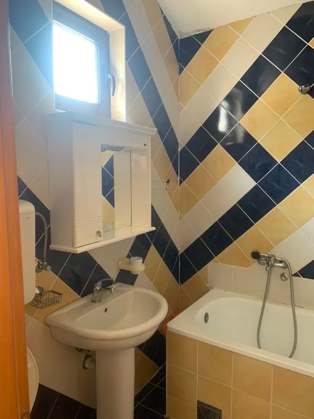 Rent, house, 130m², Dobra Voda, Budva