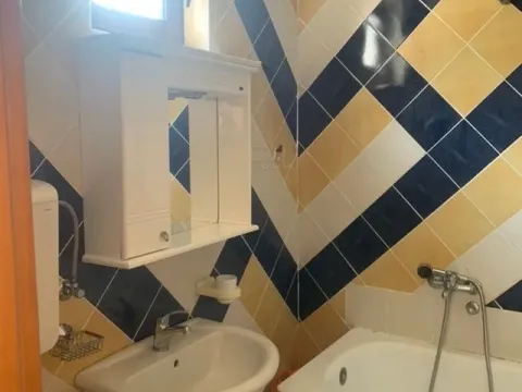 Rent, house, 130m², Dobra Voda, Budva - image 17