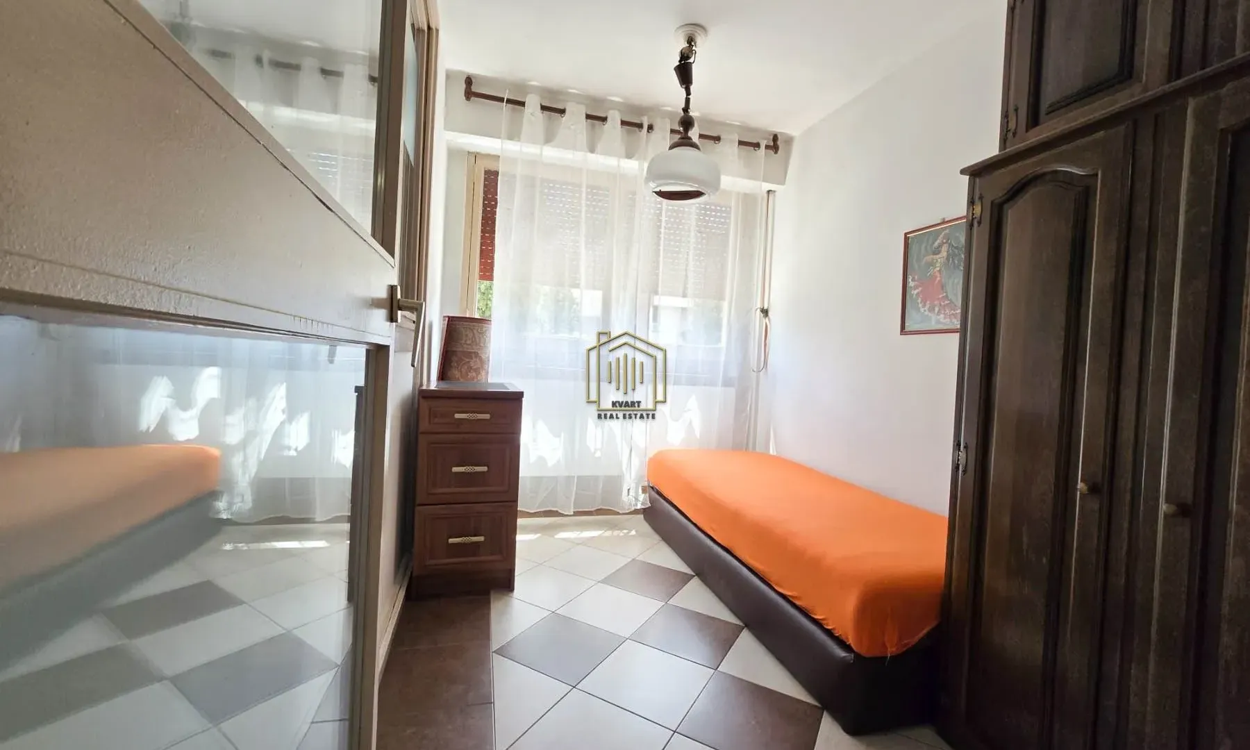 Prodaja, dvosoban stan, 60m², Blok 5, Podgorica