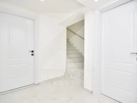 Rent, office space, 74m², Zabjelo, Podgorica - image 6