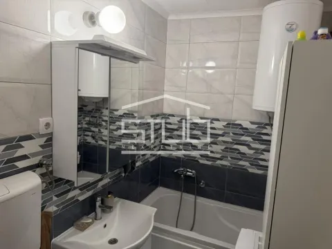 Prodaja, trosoban stan, 72m², Čukarica, Beograd - image 15