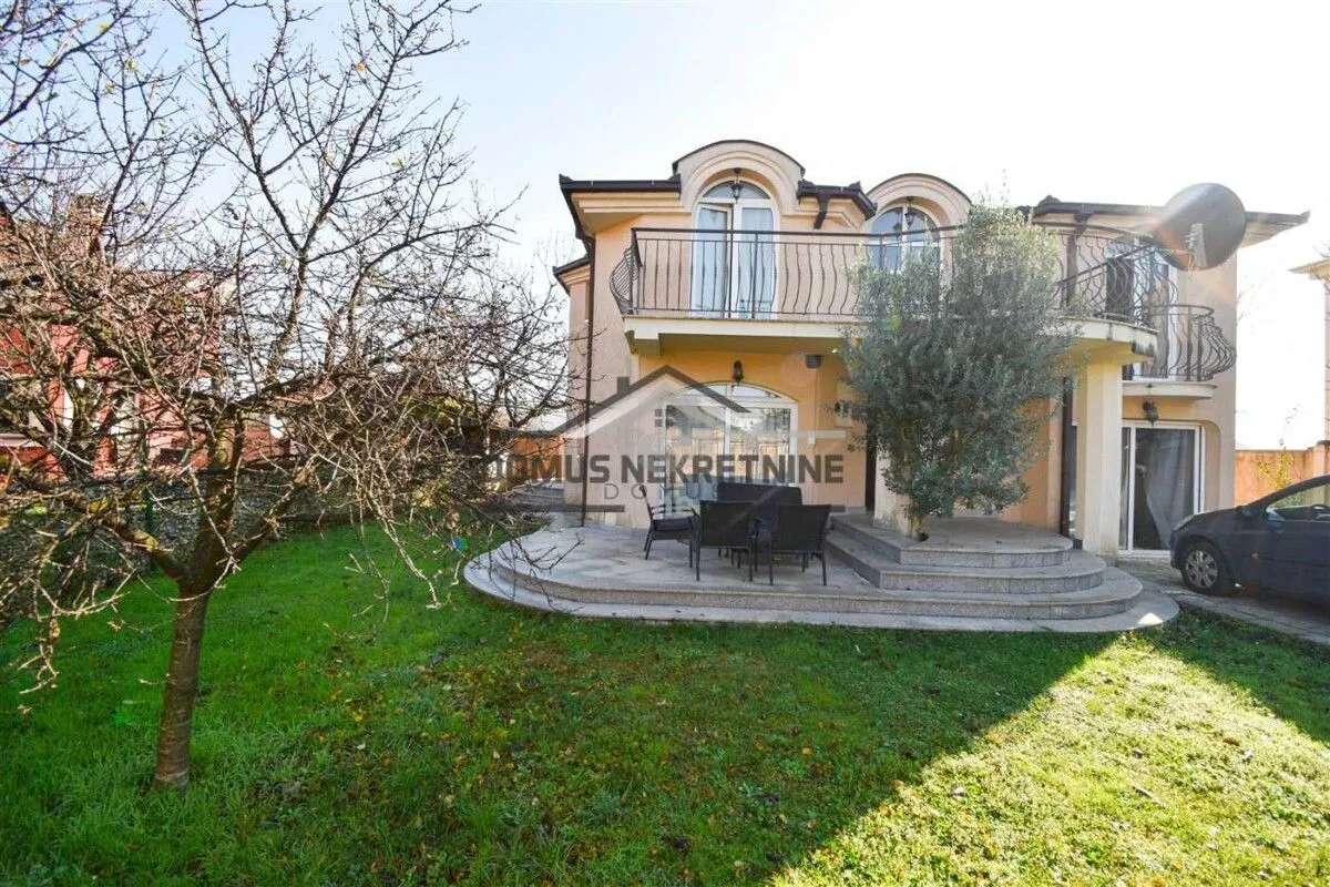 Rent, house, 180m², Donja Gorica, Podgorica