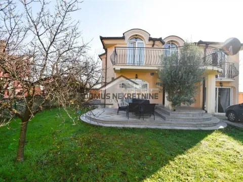 Izdavanje, kuća, 180m², Donja Gorica, Podgorica - image 2