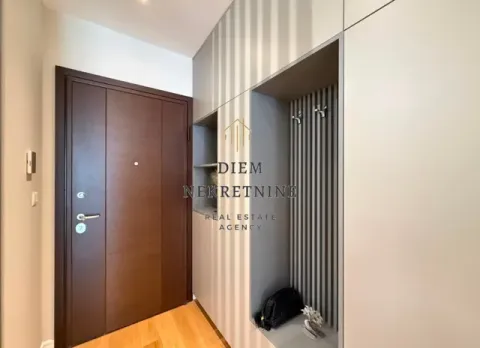 Rent, two bedroom apartment, 79m², Podgorica, Crna Gora - image 3