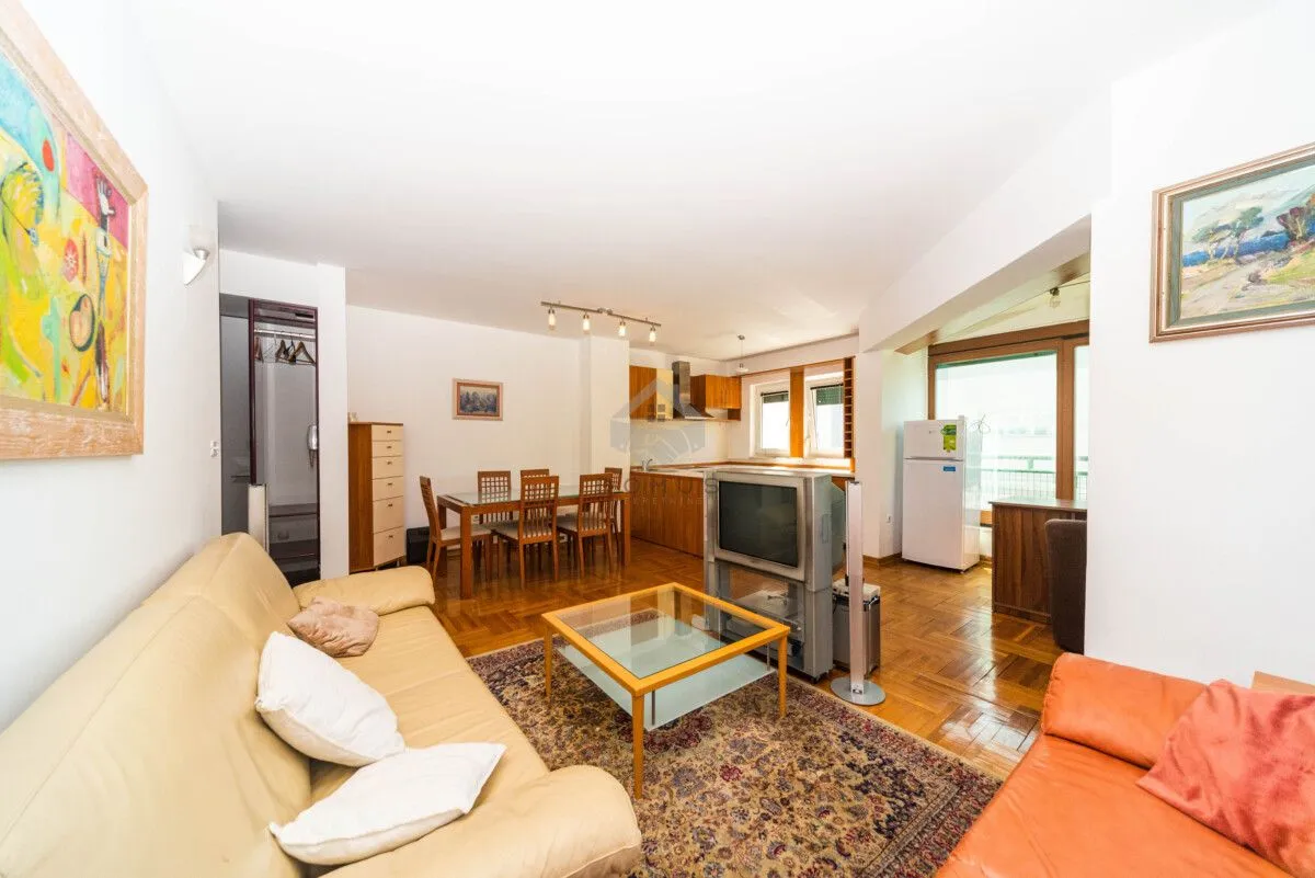 Rent, one bedroom apartment, 60m², Preko Morače, Podgorica