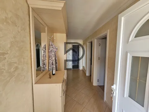 Prodaja, kuća, 200m², Podgorica, Crna Gora - image 6