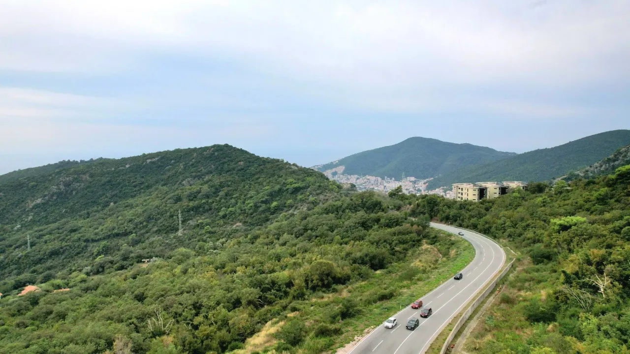 Sale, land lot, 9074m², Markovići, Budva